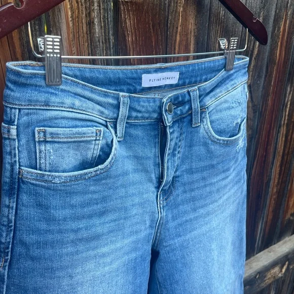 Flying Monkey • Barrel Jeans - Picture 2 of 6